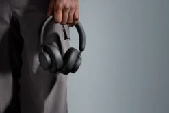 Urbanista - Miami Midnight Black Wireless ANC Headphones -Elektronicawinkel urbanista miami midnight black wireless anc headphones 6